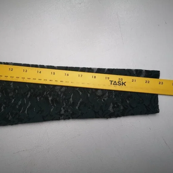 Suzy Shier Ladies Size XS Dark Green Long Sleeves Fitted at Waist Lace Blouse - Picture 9 of 10